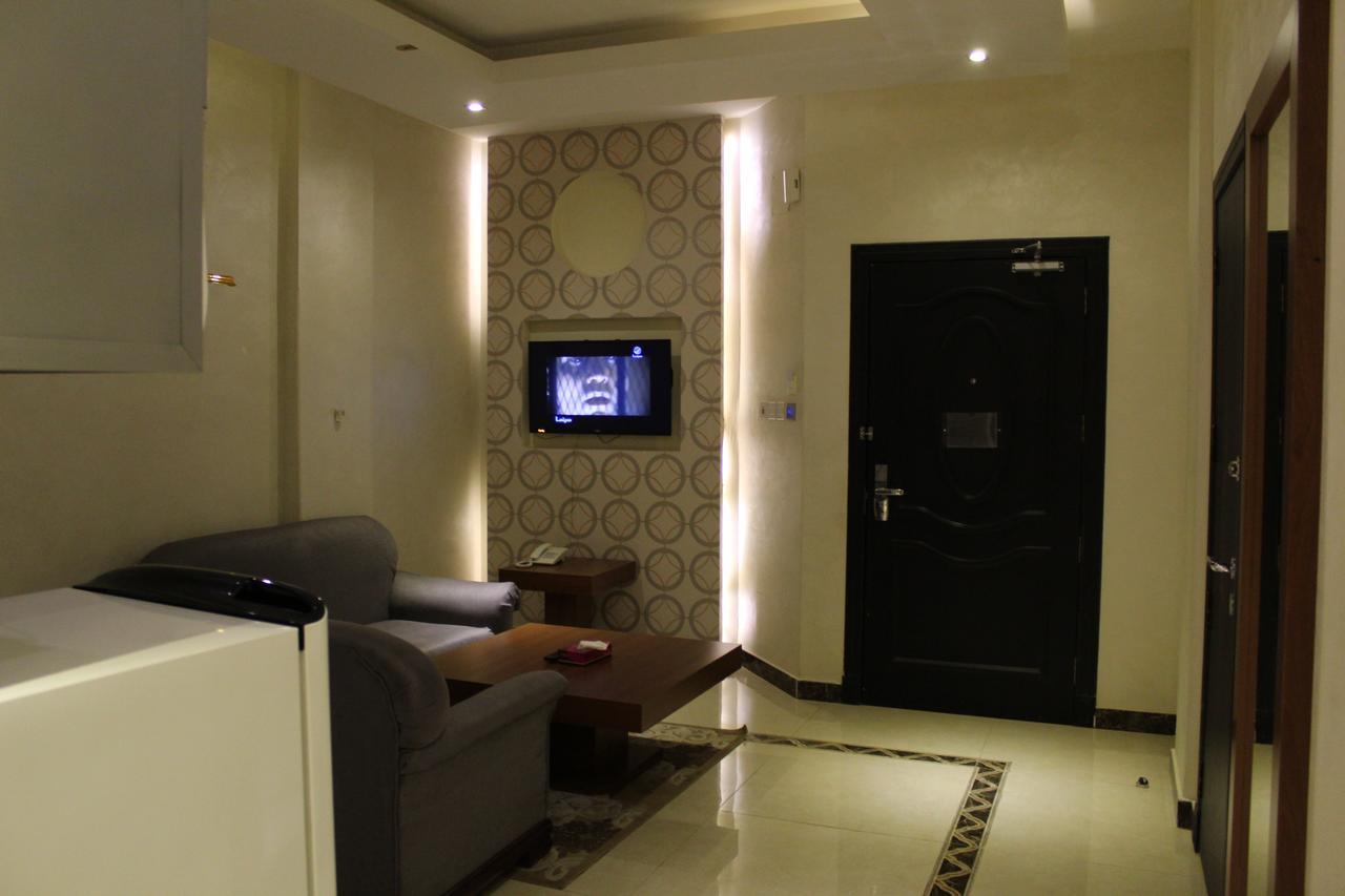 Aparthotel Al Magheeb Furnished Units *