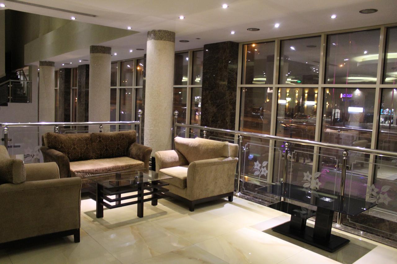 Aparthotel Al Magheeb Furnished Units *
